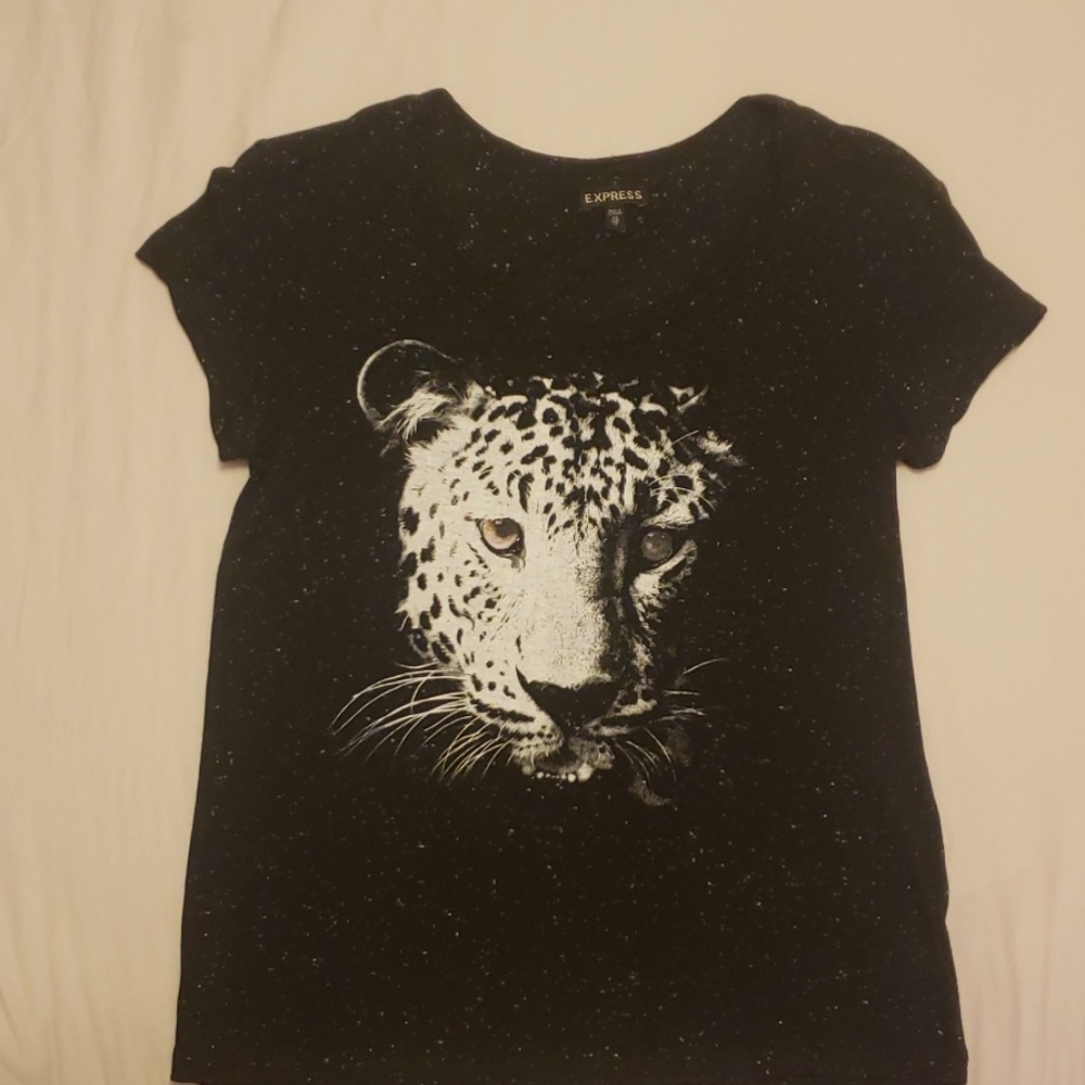 Express tiger top